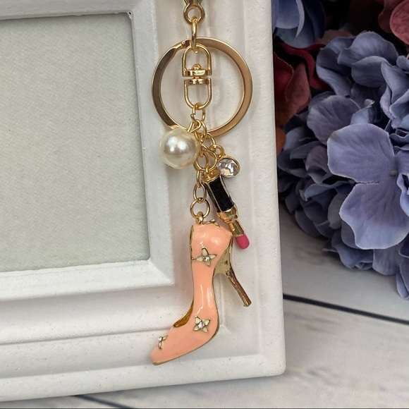 Glam Keychain with Pink High Heel Shoe & Lipstick - Picture 4 of 15